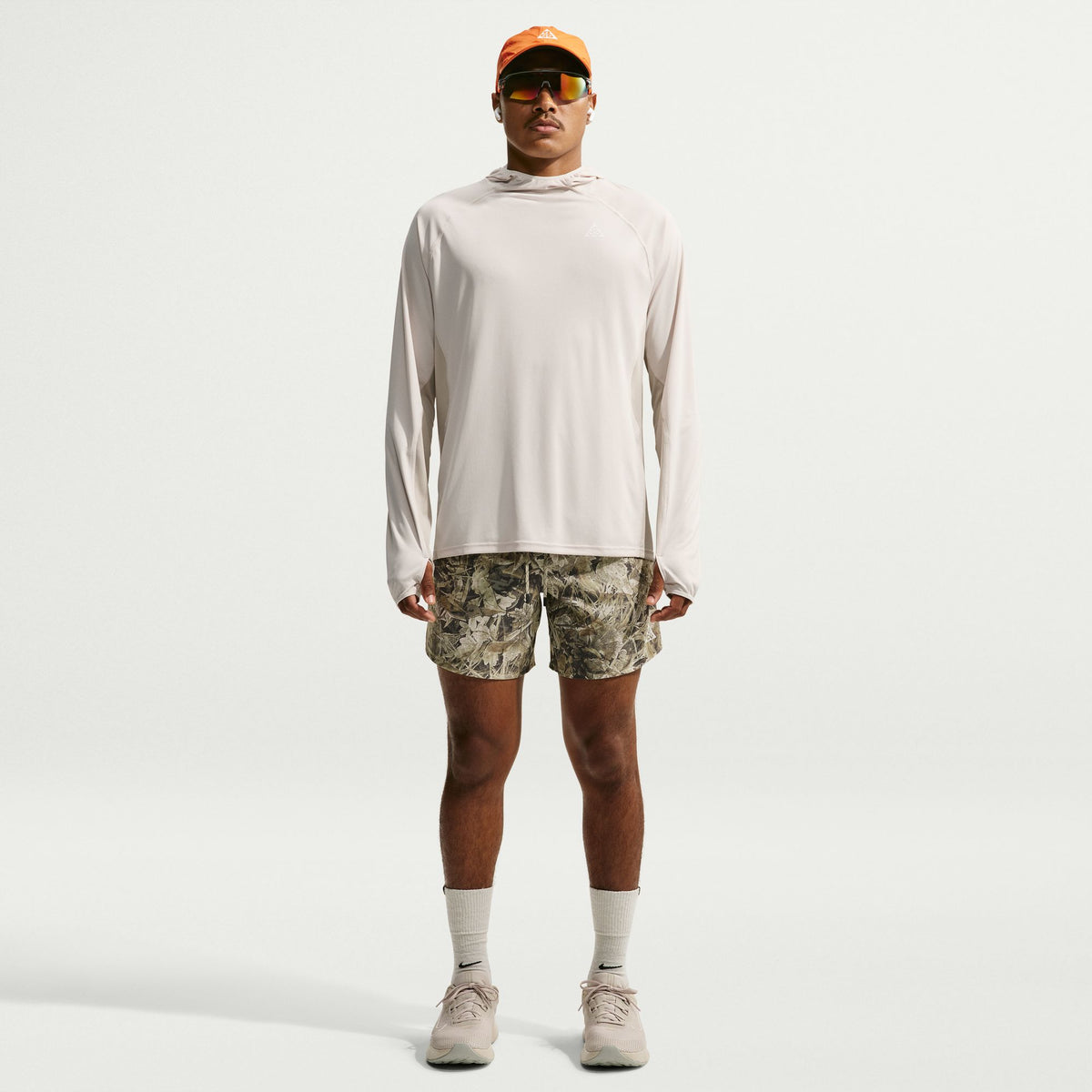 Nike ACG Men's Solar Chase Hooded Top